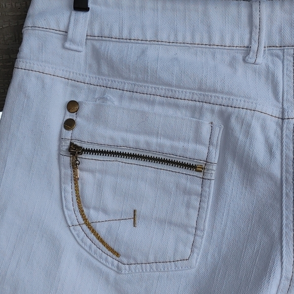 UNISEX: Tag Studio: Top quality Bermuda Jeans short size 36 - Picture 7 of 9